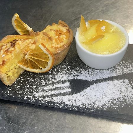 Hotel La Piazzetta Vidiciatico Eksteriør billede
