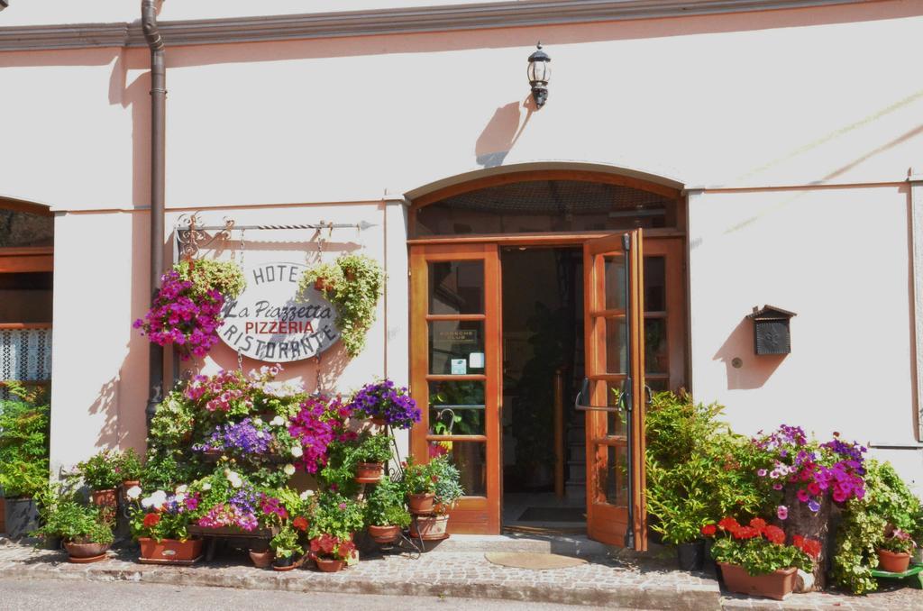 Hotel La Piazzetta Vidiciatico Eksteriør billede